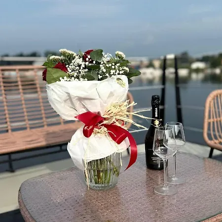 Celesia Sky Water Andromeda Sesto Calende