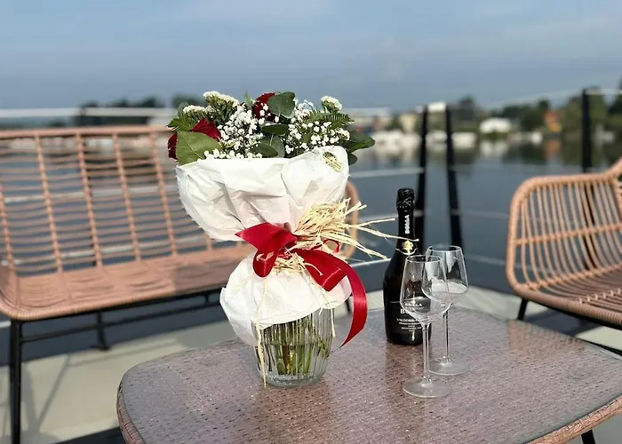 Celesia Sky Water Andromeda Sesto Calende