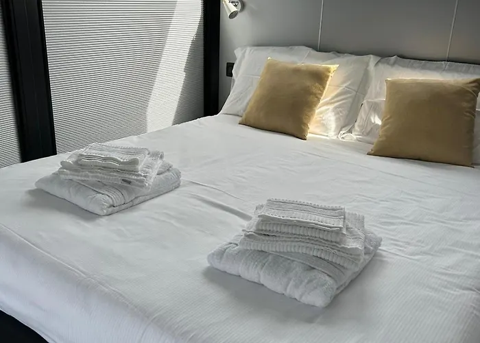 Celesia Sky Water Andromeda Sesto Calende